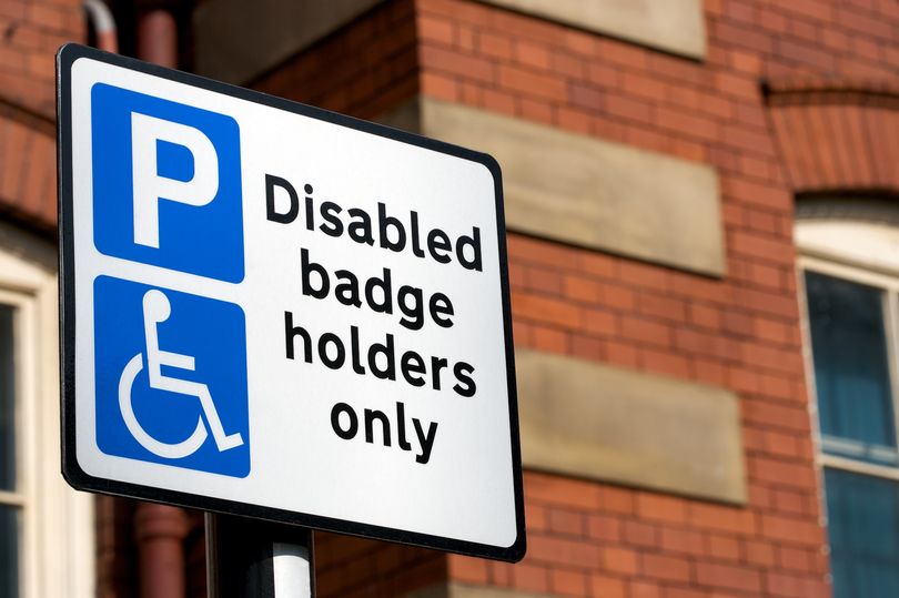 3_Disabled-Badge-Holders-Only-Sign